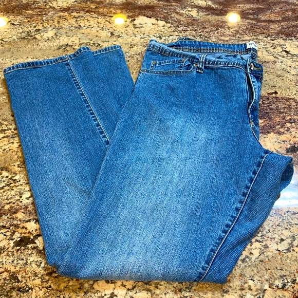 Hot Bottoms Size 22 Medium Blue Straight Leg Stretchy Plus Size Jeans - Picture 1 of 7